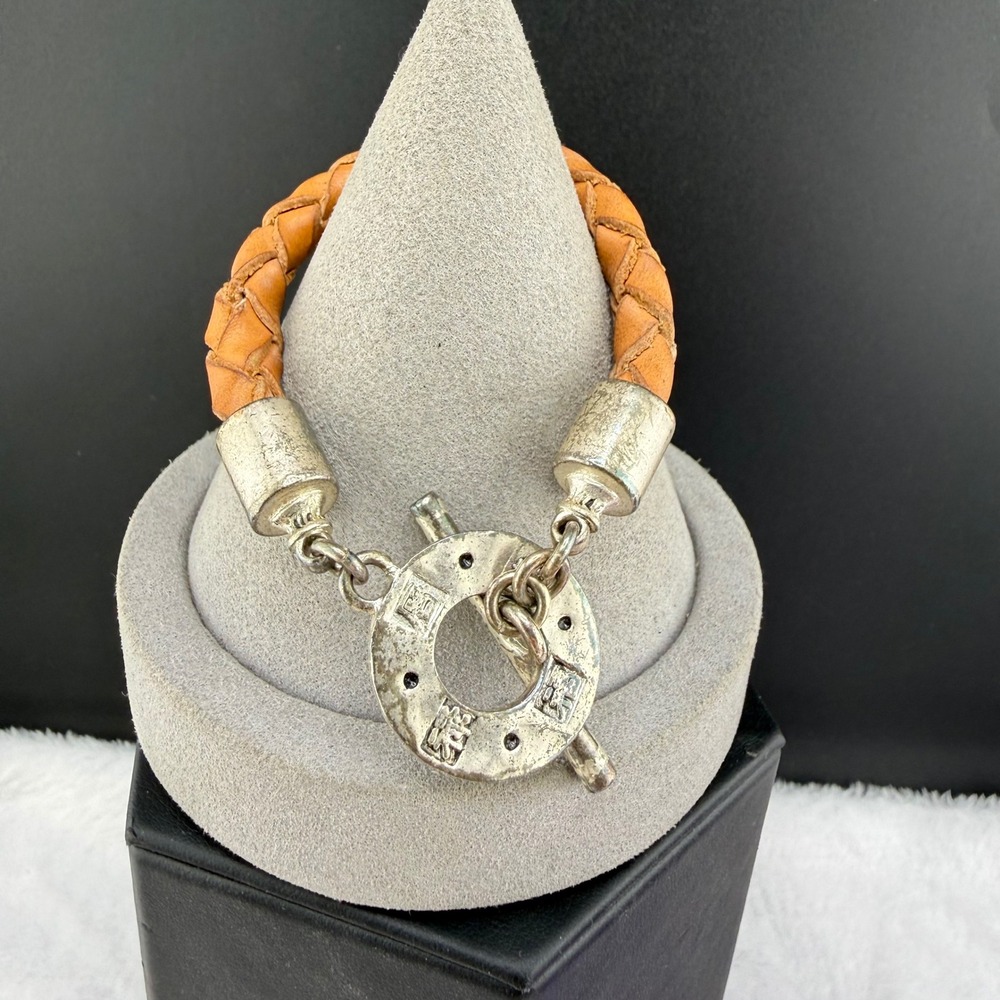 Vintage Braided Leather Bracelet Tan Silver Asian Character Toggle 6.5